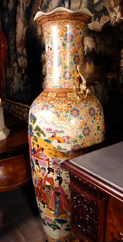 Large pair of Asian Satsuma vases, 166 cm