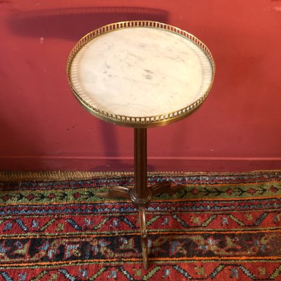 Pedestal table, 19th century