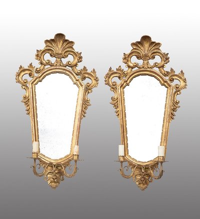 Pair of antique Venetian mirrors, 19th century.