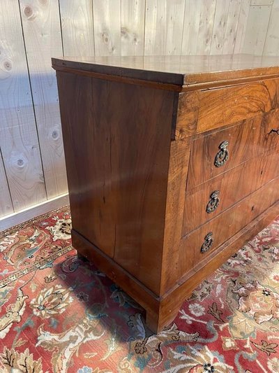 Convenient Louis Philippe era in walnut