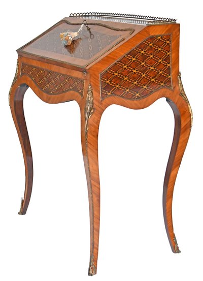 Louis XV style sloping desk in marquetry