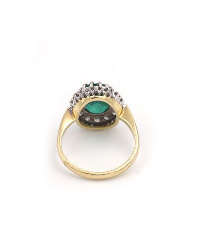 Emerald Cluster Ring 2.61 Cts In 18 Karat Gold, Brilliant Cut Diamonds, Vintage, Zambia