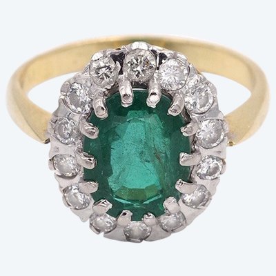 Emerald Cluster Ring 2.61 Cts In 18 Karat Gold, Brilliant Cut Diamonds, Vintage, Zambia