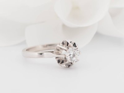 White gold and diamond solitaire ring