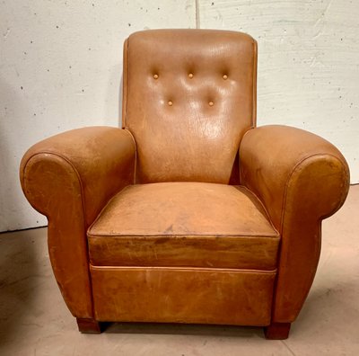 Pair of Art Deco club armchairs in tawny leather, 20th century