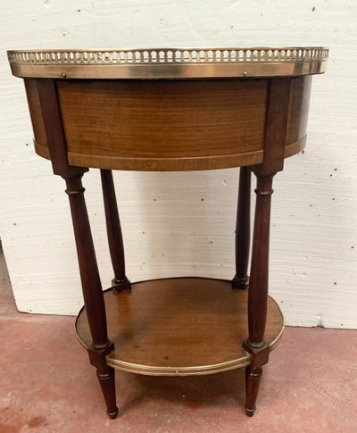 Louis XVI style oval coffee table in mahogany and marble, 19th century