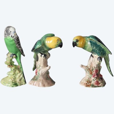 Set of 3 Beswick-England porcelain parakeets, circa 1930, height: 15 and 18 cm