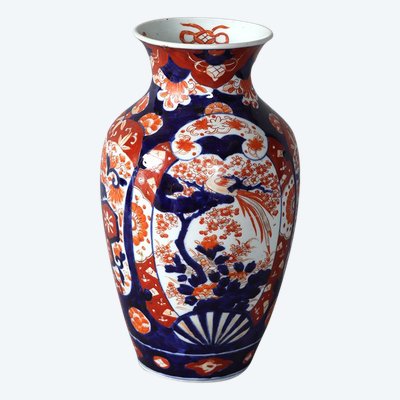 Large IMARI porcelain vase, 19th century, 33 cm