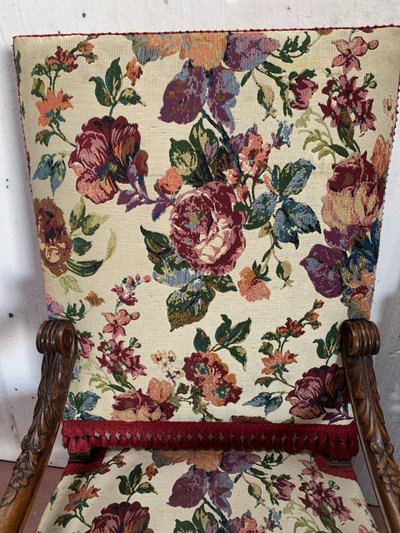 Pair of Renaissance style armchairs in solid walnut, 19th century