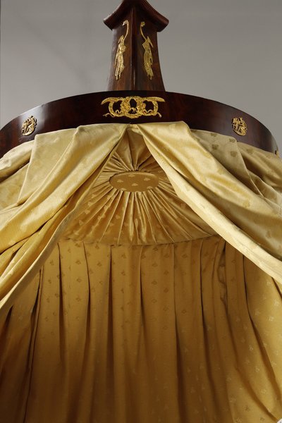 LARGE EMPIRE PERIOD BOAT BED AND CANOPY