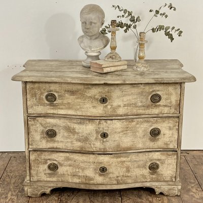 18th century curved chest of drawers