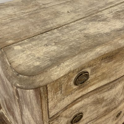 18th century curved chest of drawers