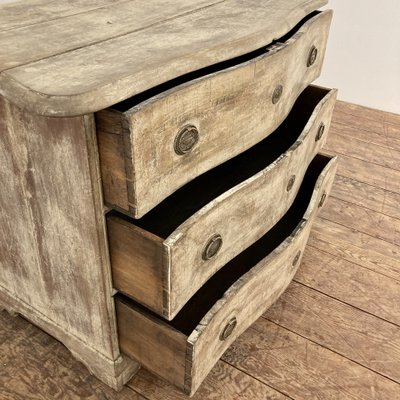 18th century curved chest of drawers