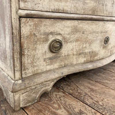 18th century curved chest of drawers