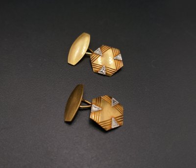 Pair Of Art Deco Cufflinks, 18-carat gold.