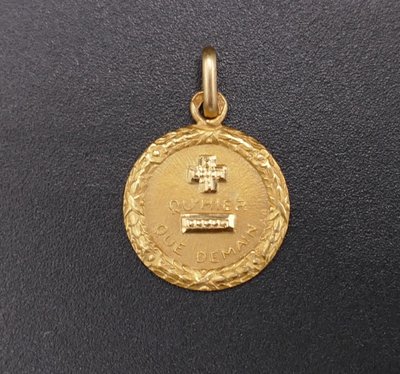 Augis Médaille d'Amour, Or 18 Carats