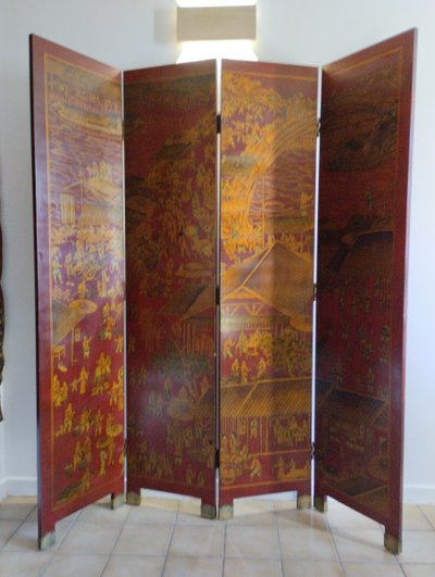 Screen- Red and gold lacquer - Japan- V. 1930.