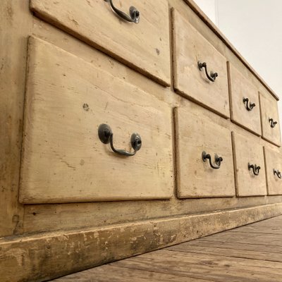 Drawer chest XIX