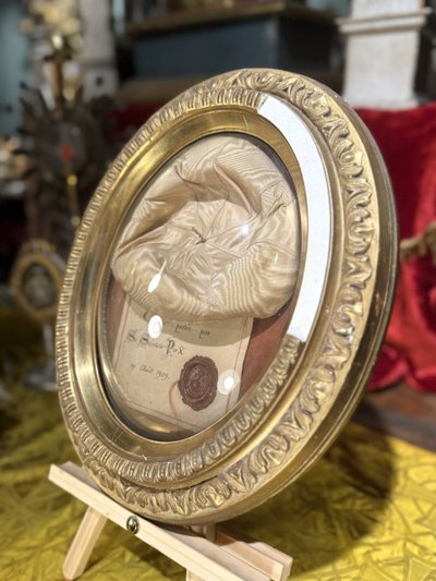 Relic Of Saint Pius X -1909