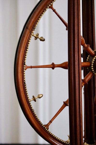 Louis XVI Mahogany Spinning Wheel