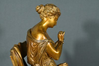 Bronze with Golden Patina “La Couture” – Early 20th Century