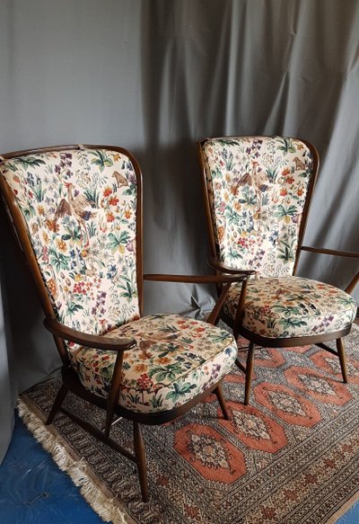 Pair of Windsor Armchairs and Ottoman by Lucian Ercolani for Ercol