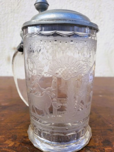 Cut and engraved glass tankard, 18th/19th century