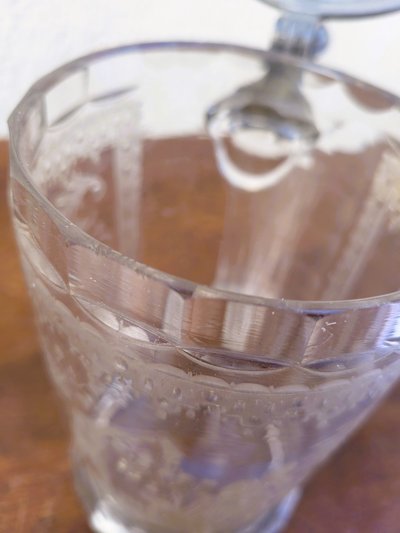 Cut and engraved glass tankard, 18th/19th century