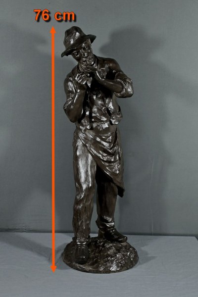 Important Bronze “The Man with the Pipe” signed M. Constant Favre – Late 19th century