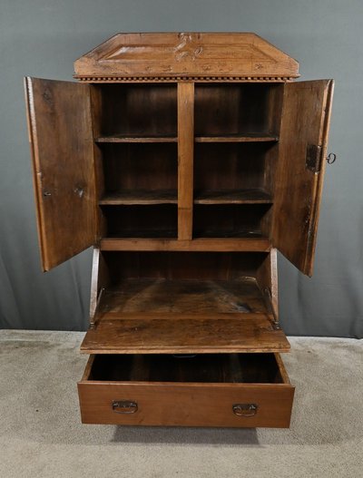 Walnut Storage Cabinet – 18th Century