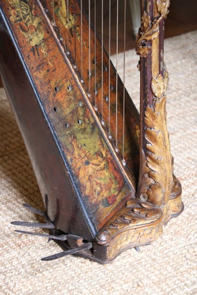 Louis XVI period gilded and carved wooden pedal harp