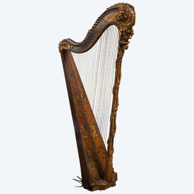 Louis XVI period gilded and carved wooden pedal harp