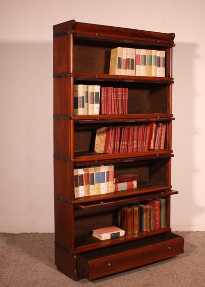 Globe Wernicke Mahogany Bookcase Of 5 Elements With A Drawer