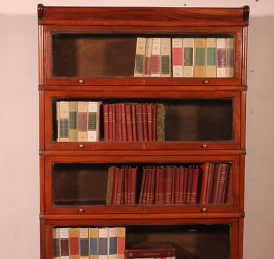 Globe Wernicke Mahogany Bookcase Of 5 Elements With A Drawer