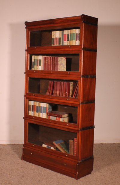 Globe Wernicke Mahogany Bookcase Of 5 Elements With A Drawer