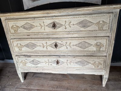 19th century Louis XVI Liège chest of drawers with patina