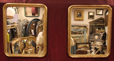 38 X 46 Cm Pair Of Mirrors, Fine Pearlized And Gilded Rectangle Molding