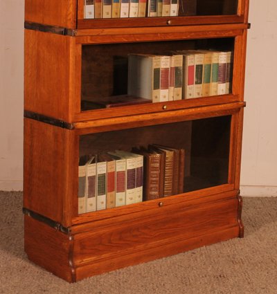 Globe Wernicke Bookcase In Golden Oak With 5 Elements