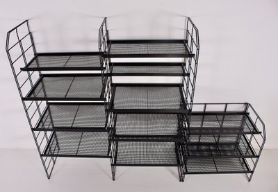 Pilastro style modular shelf