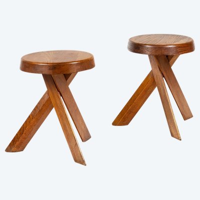 Pierre Chapo. Pair of elm stools model “S31A”. Circa 1970. LS62982009K