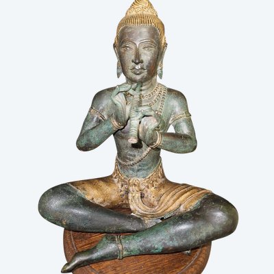 Statuette of Buddha playing the flute - Bronze - Early 20th century -