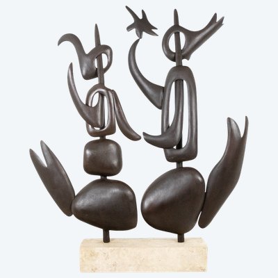 Antonine de Saint Pierre. Curved metal sculpture. Contemporary work. LS62278160