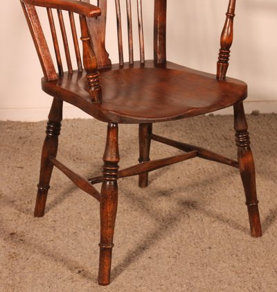 19th Century Chestnut Windsor Armchair