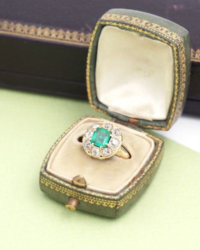 Colombian Emerald cluster Ring In 18k Gold, Belle Epoque Ring, Antique Jewelry, Engagement