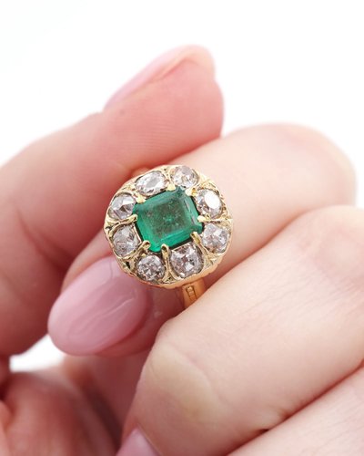 Colombian Emerald cluster Ring In 18k Gold, Belle Epoque Ring, Antique Jewelry, Engagement