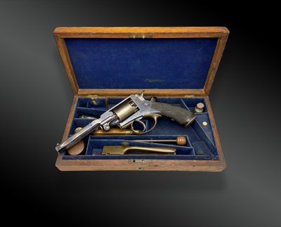 Adams’ Patent revolver case, Trulock & Harris England, 19th century