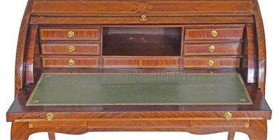 18th century cylinder desk in veneer and marquetry