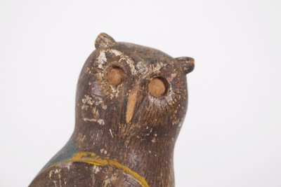 Figure de hibou en bois