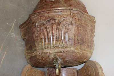 Louis XIV corner fountain in 18th-century marble