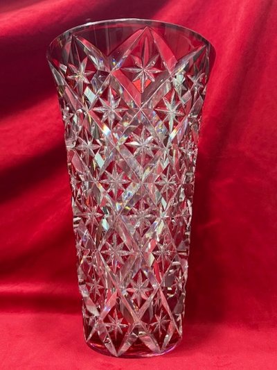 Imposing red-lined crystal vase from the SAINT LOUIS crystal works